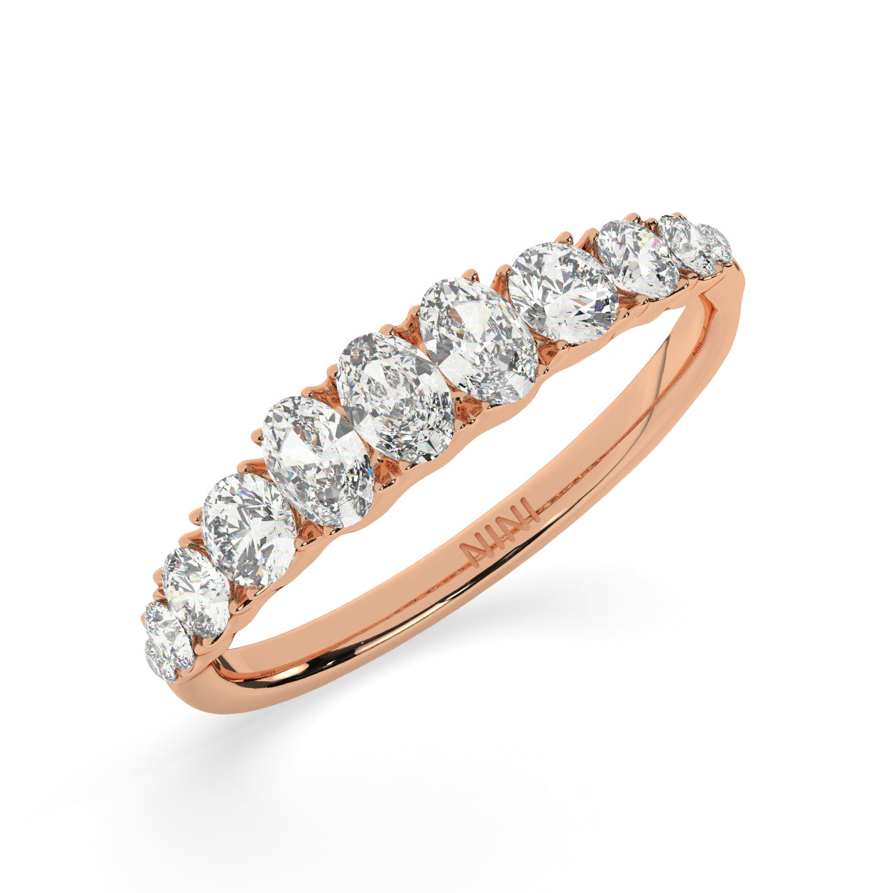 Danny Diamonds Ring
