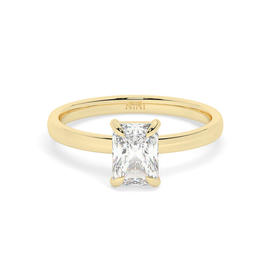 Solitaire Radiant Diamond Engagement ring - 1.00 Ct