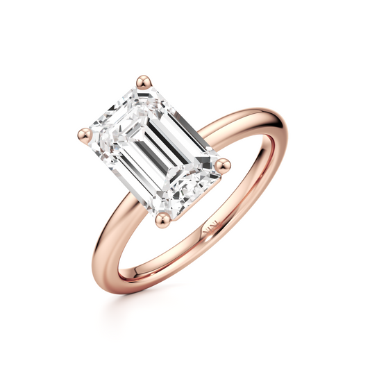 Solitaire Emerald Cut Diamond Engagement ring - 2.50 Ct
