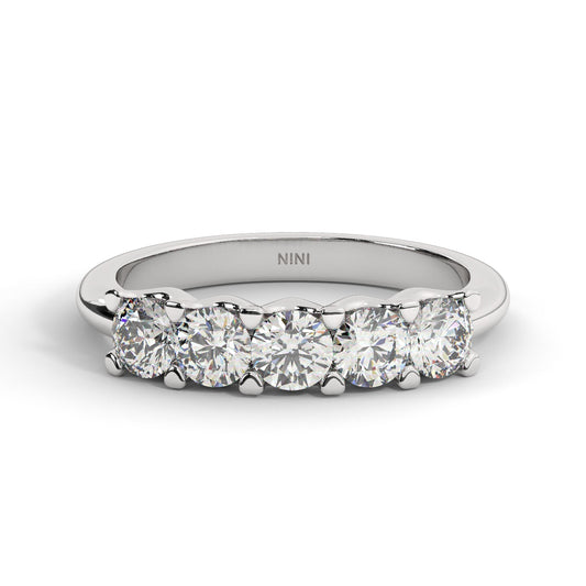 Five Diamonds Ring - 1.00 Ct