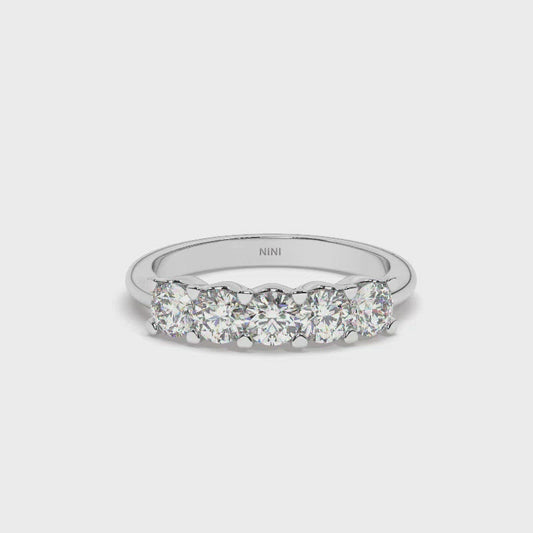 Five Diamonds Ring - 1.00 Ct