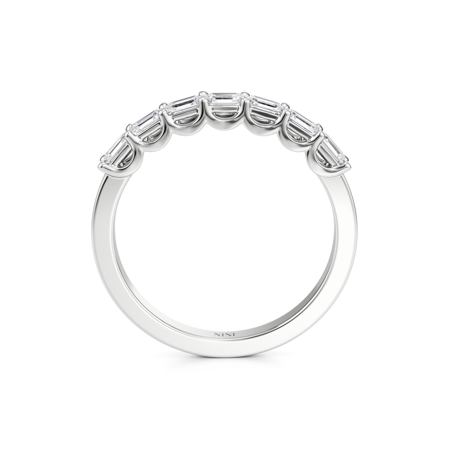 טבעת שורה East West אמרלד קאט