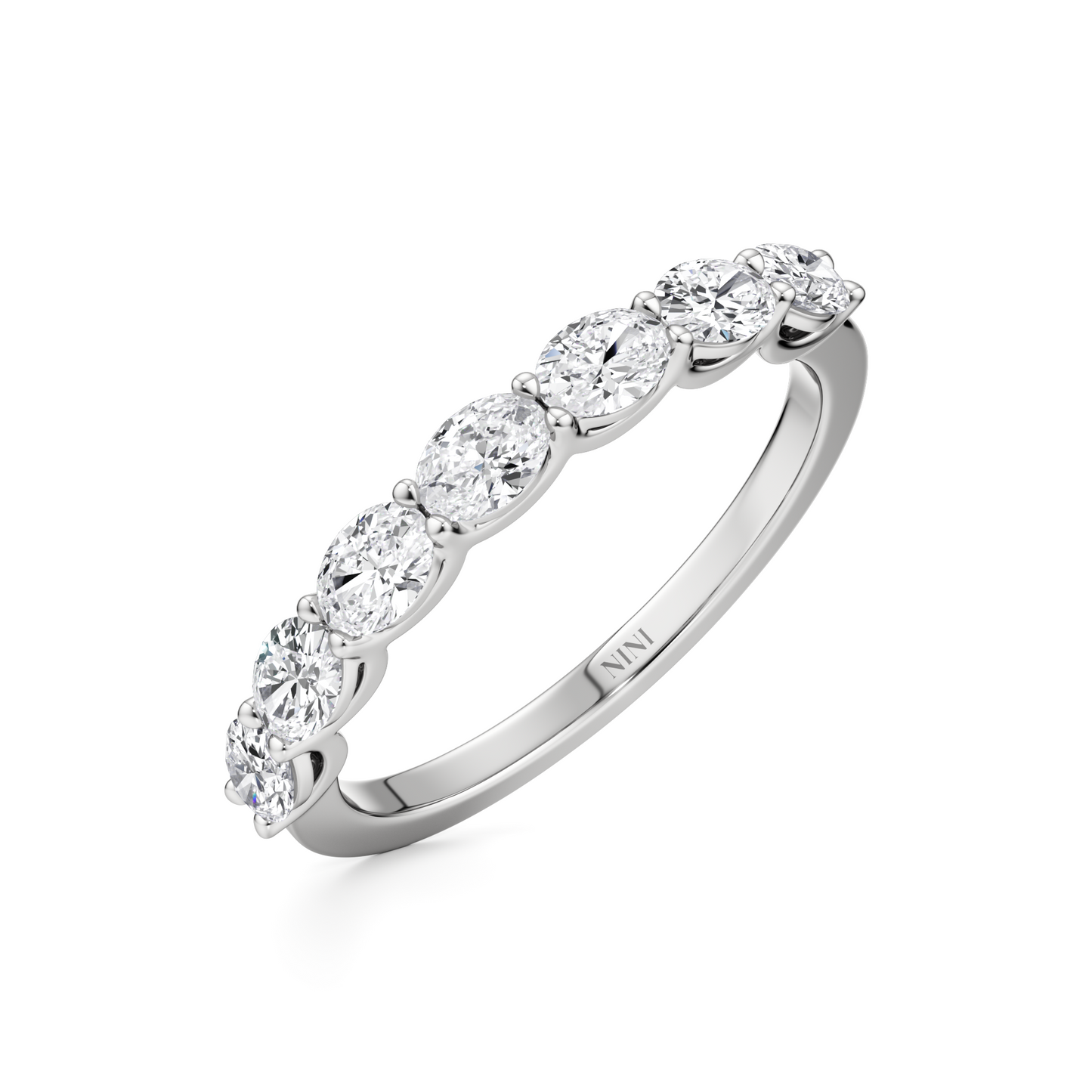 טבעת שורה East West אובל קאט