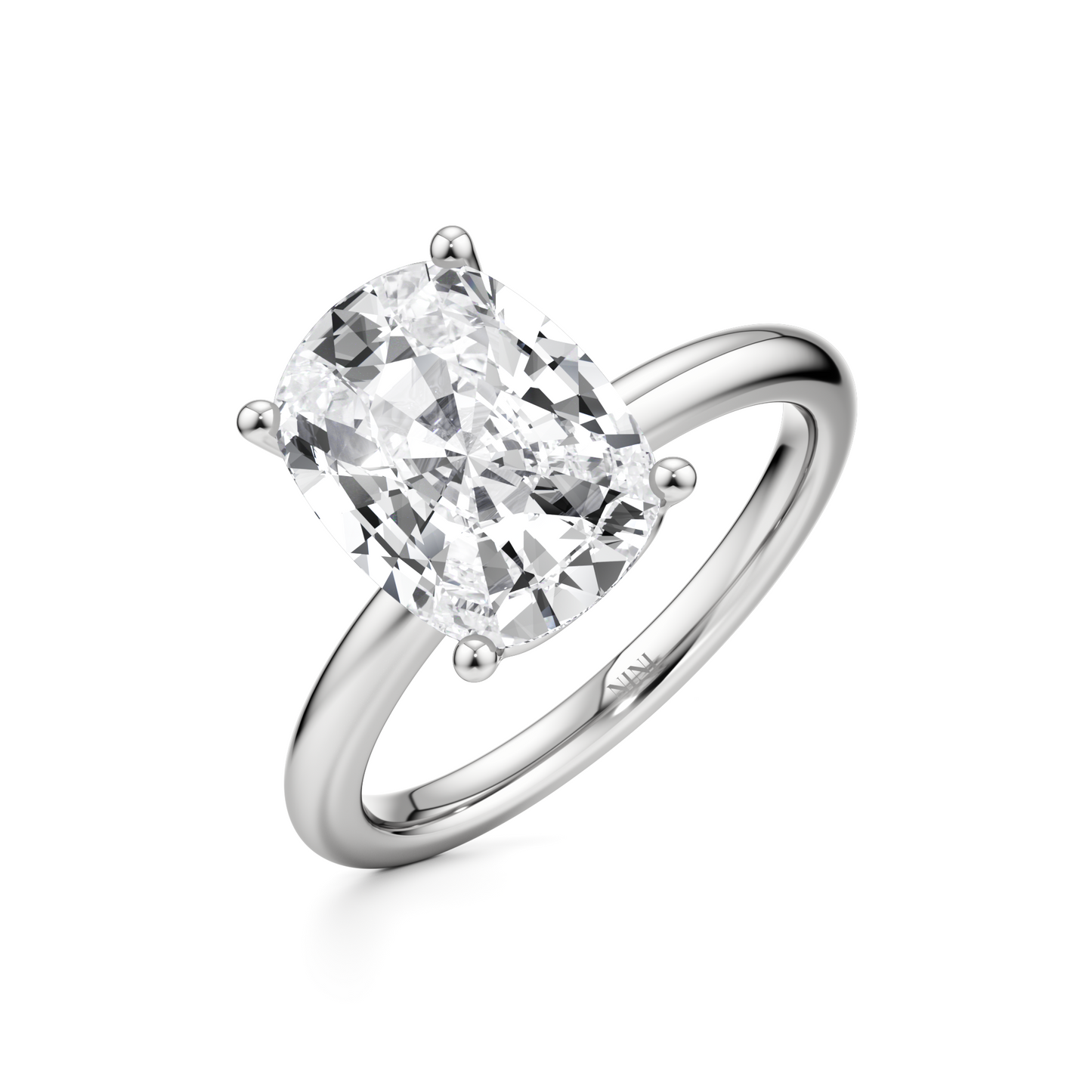 Solitaire Cushion Cut Diamond Engagement ring - 2.50 Ct